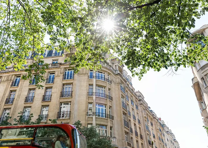 Apartment Veeve - Avenue To The Eiffel Tower Paris